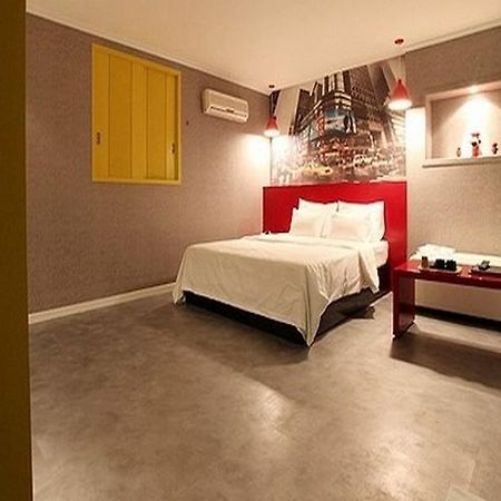 Hotel 7 Seven Hertz Siheung Exteriör bild