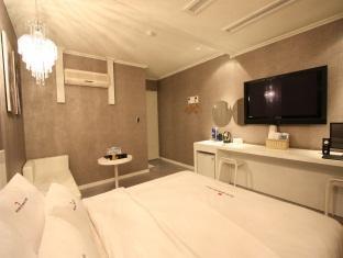 Hotel 7 Seven Hertz Siheung Exteriör bild